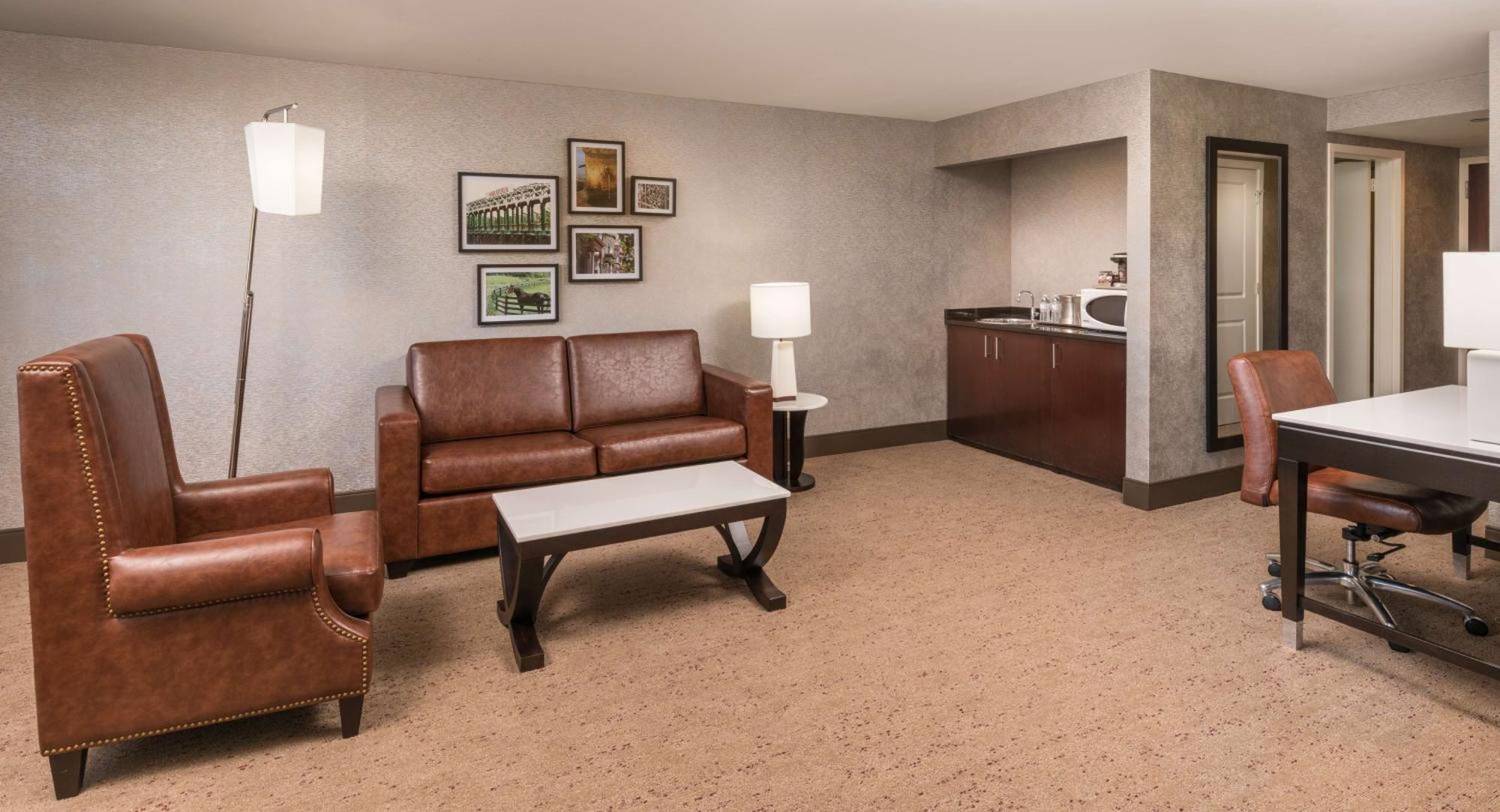 Hotel The Saratoga Hilton à Saratoga Springs Extérieur photo