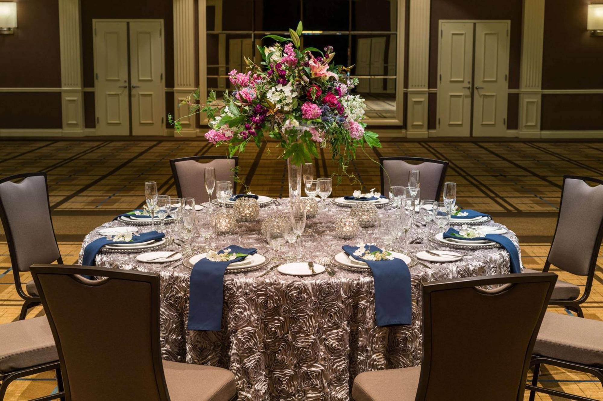 Hotel The Saratoga Hilton à Saratoga Springs Extérieur photo